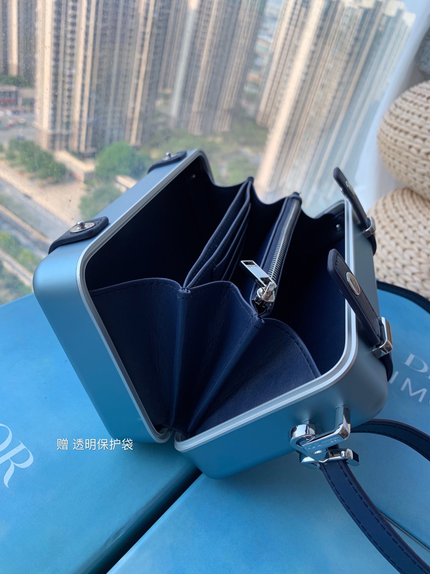 リモワ 20 ケースバッグ コバルトブルー アルミニウム マグネシウム