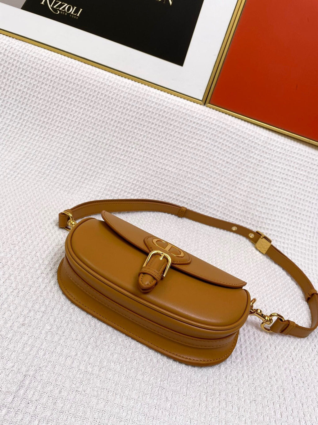 ミニ ボビー イーストウエスト 20 バッグ チョコレートブラウン カーフスキン