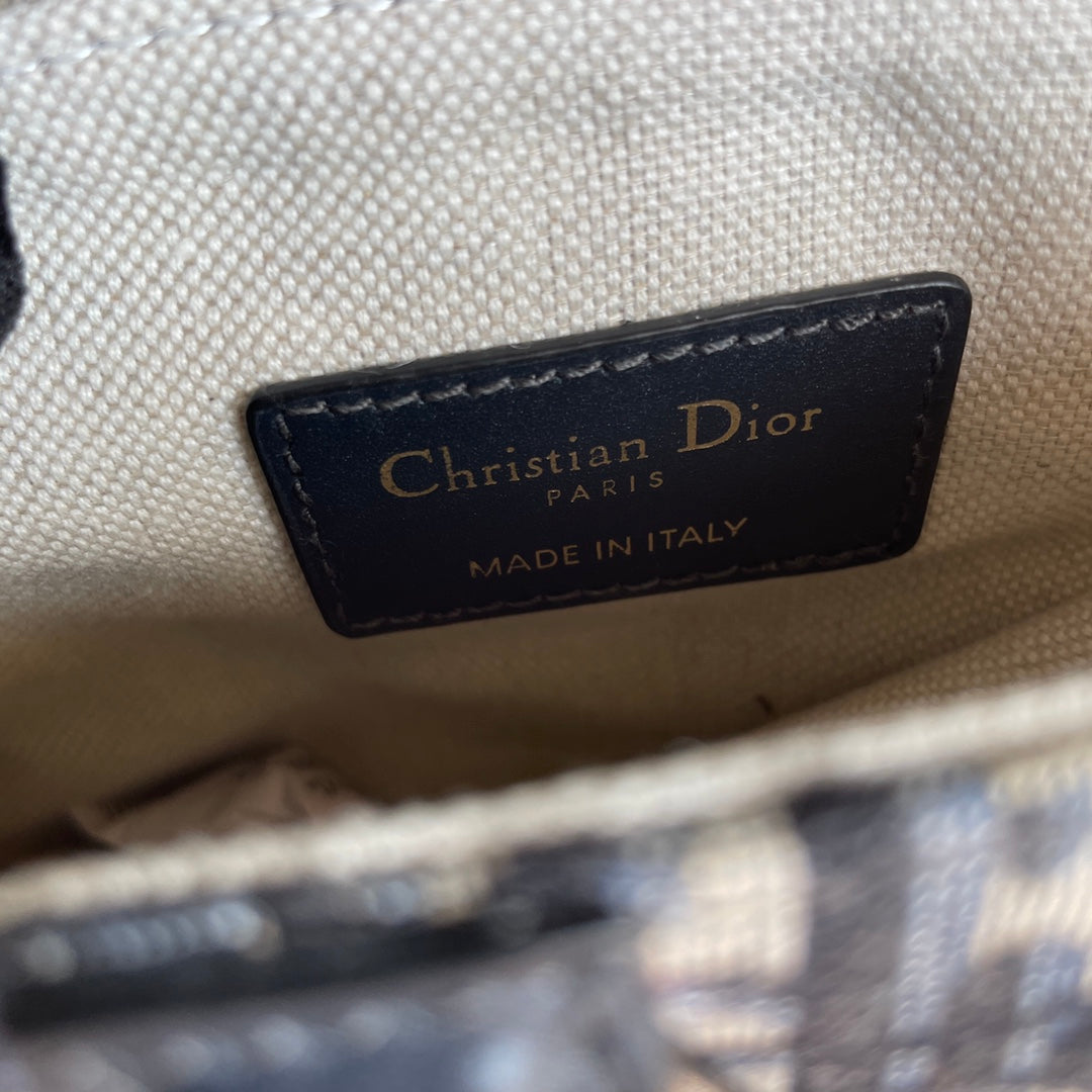 CDサドルバッグストラップ ストラップ付き 19cm ブルー オービック刺繍