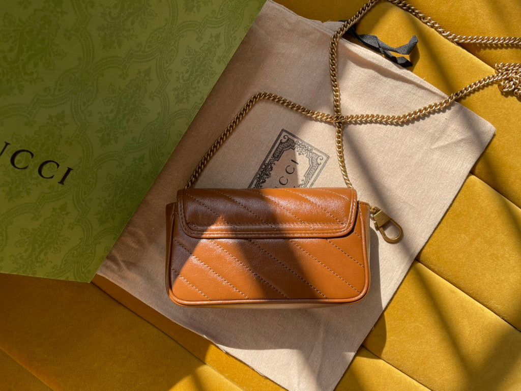 GGマーモント ミニ 16 バッグ シナモンブラウン カーフスキン