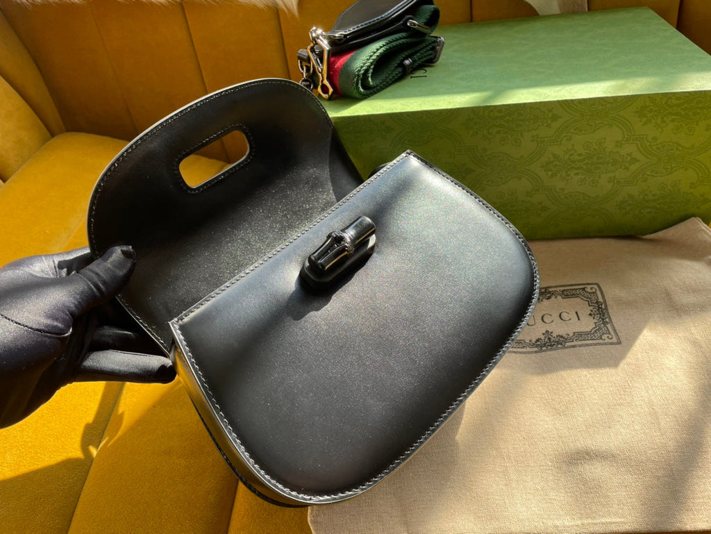 バンブートップハンドルバッグ 21 ブラックカーフスキン