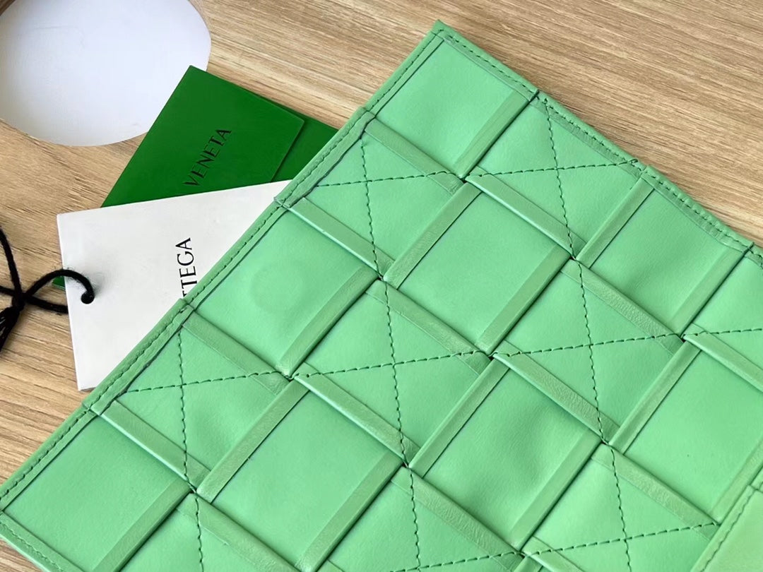 ライトグリーンカーフスキン製スモールカセット23