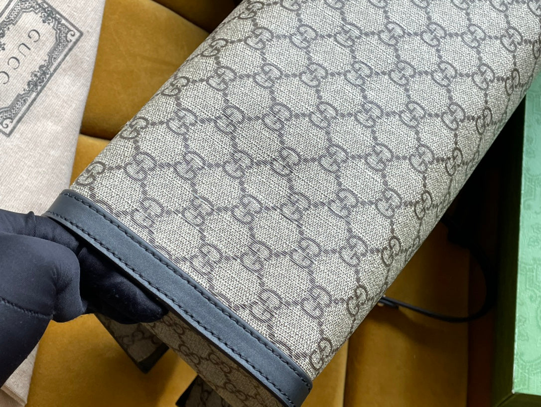 GG パドロック ラージ 35 ショルダーバッグ ベージュ キャンバス＆ブラック カーフスキン