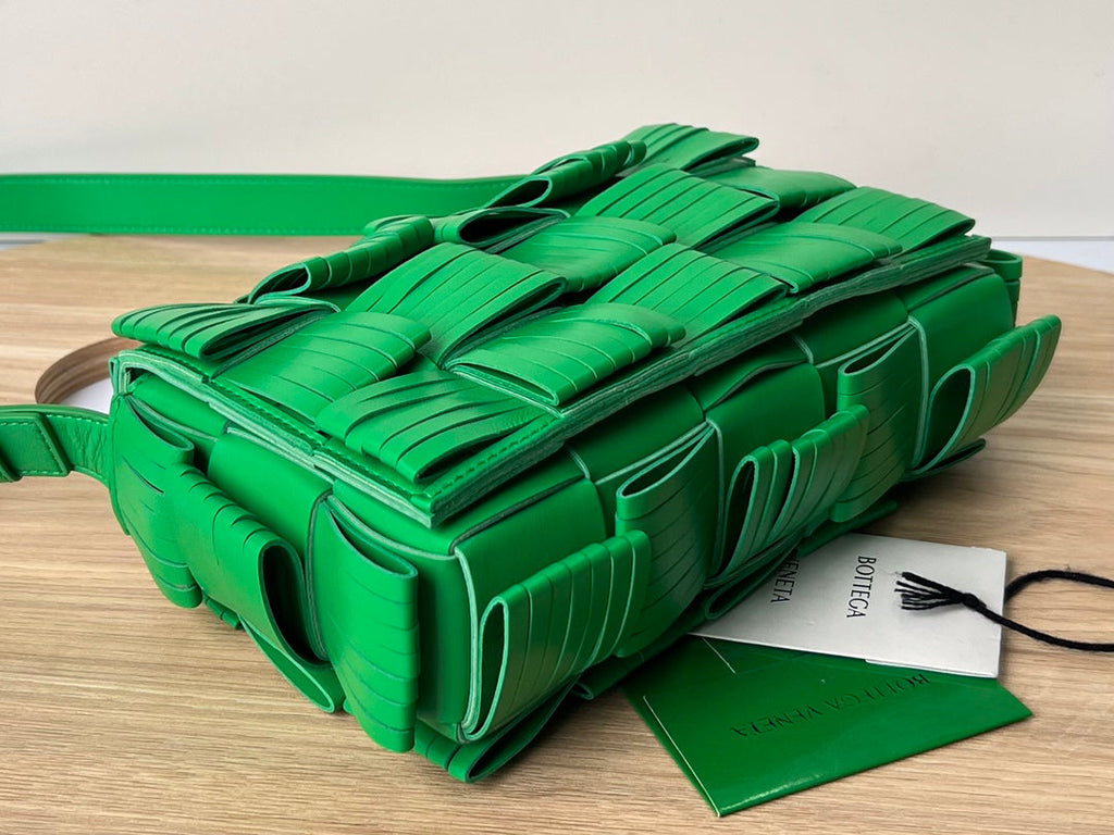 スモール カセット 23 グリーン フリンジ カーフスキン