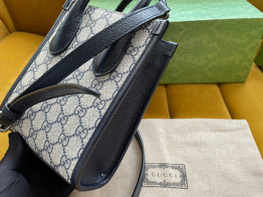 ベージュキャンバスとブラックカーフスキンのミニトート20バッグ