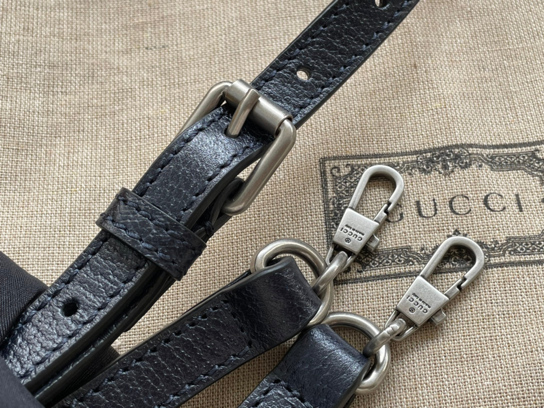 ベージュキャンバスとブラックカーフスキンのミニトート20バッグ