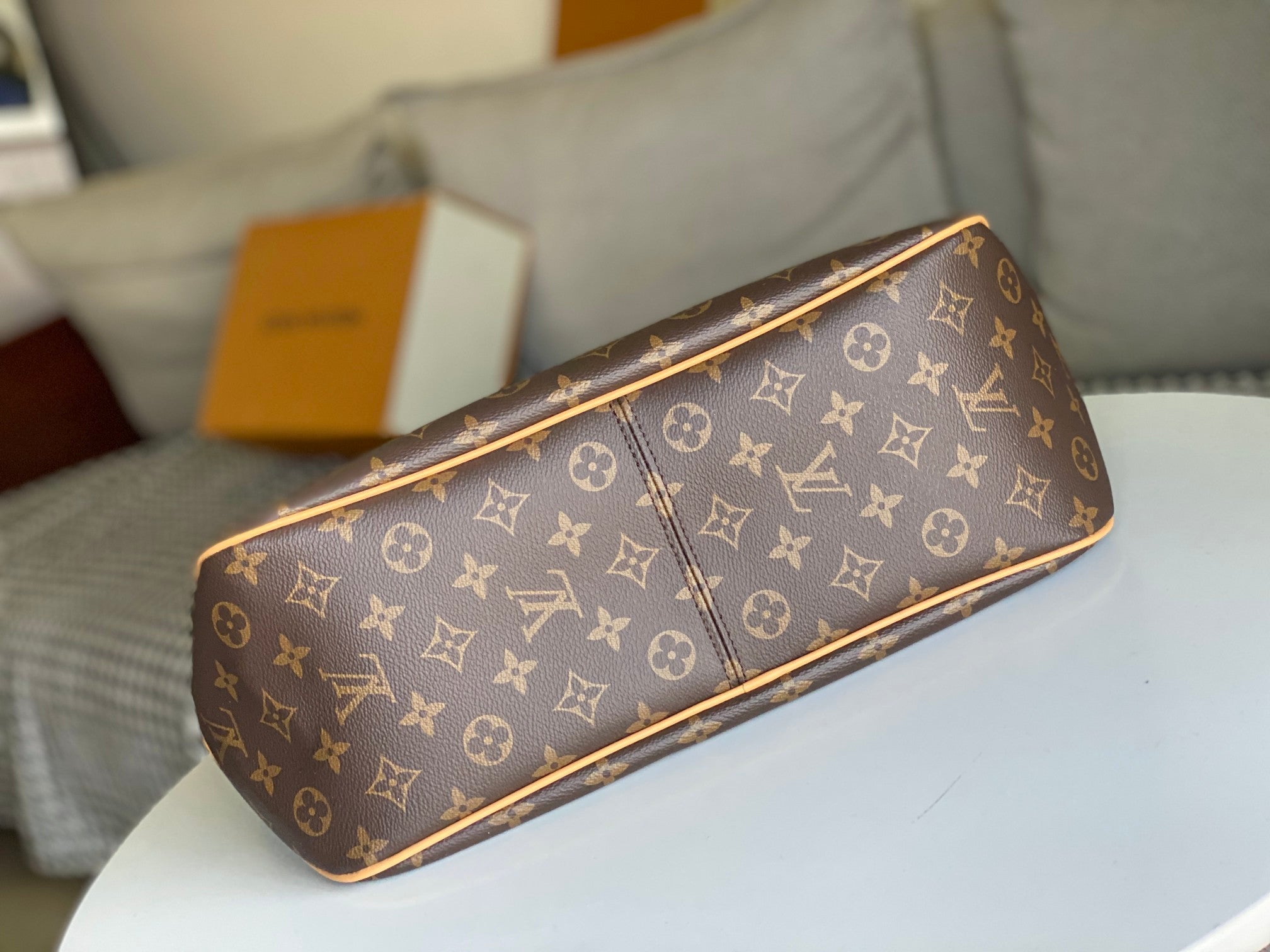 LV 25S グレースフル 46インチ ブラウン モノグラム キャンバス レザートリム ゴールド金具