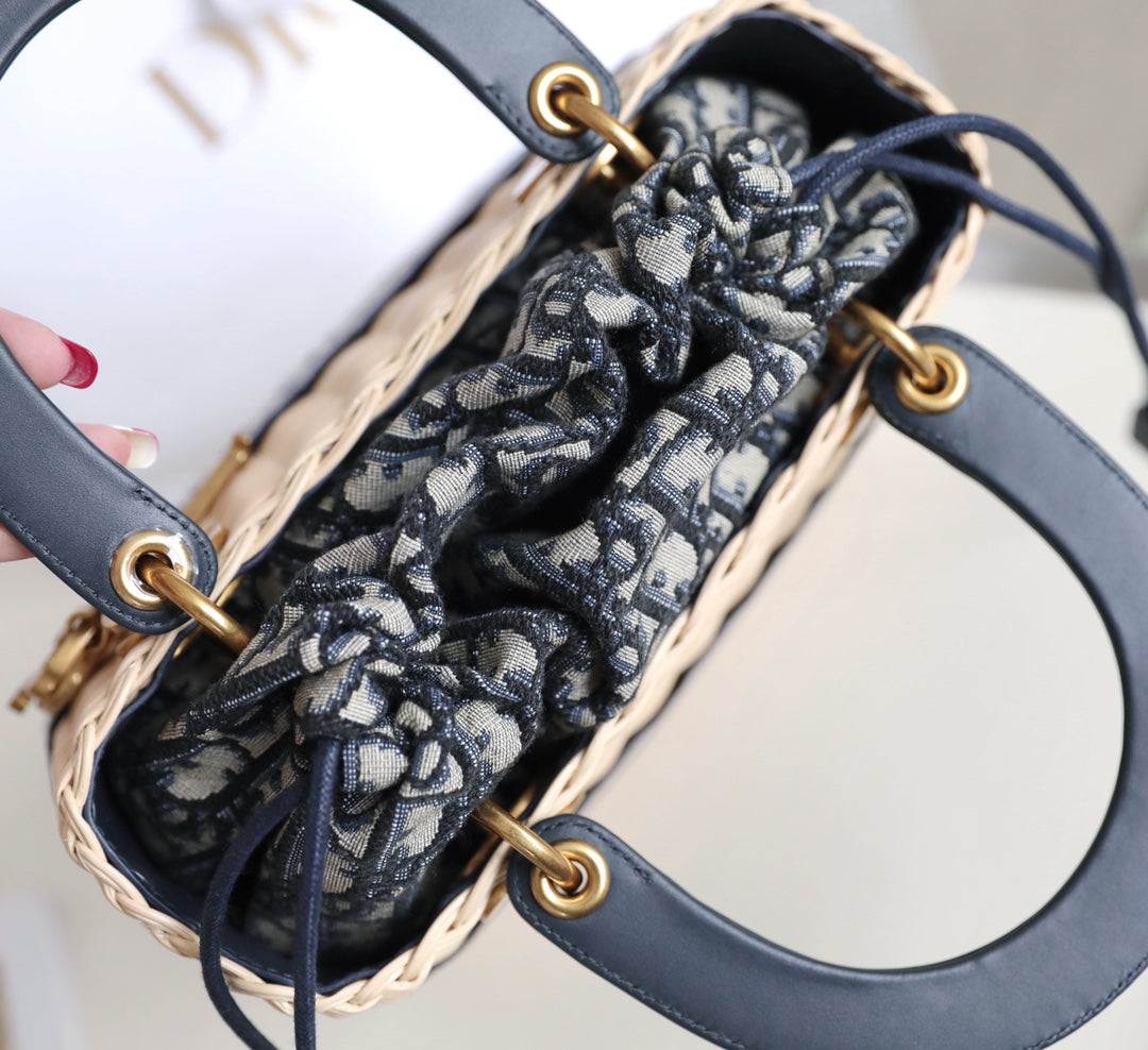 レディ 24 バスケットバッグ（ブラック オブリーク ジャカード ミックス ベージュ ウィッカー）