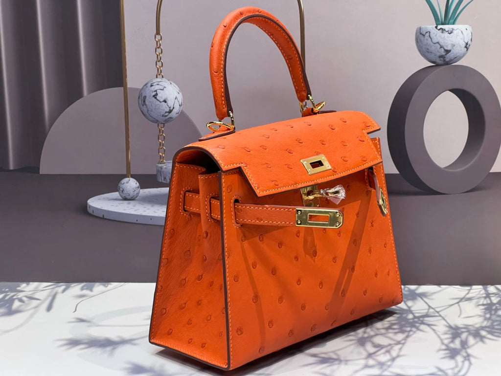 KELLY BAG 20 IN FIRE ORANGE OSTRICH LEATHER WITH GOLD HARDWARE (MADE-TO-ODER)