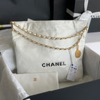 CC ミディアム 37 ハンドバッグ（ホワイトシャイニーカーフスキン、ゴールド金具）