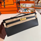 KELLY CUT 31 IN BLACK CALFSKIN WITH GOLD HARDWARE