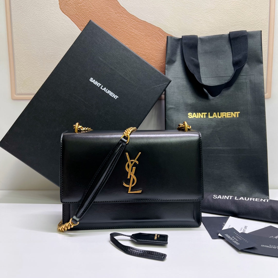 サンセット ミディアム 22インチ ブラック カーフスキン ゴールドハードウェア