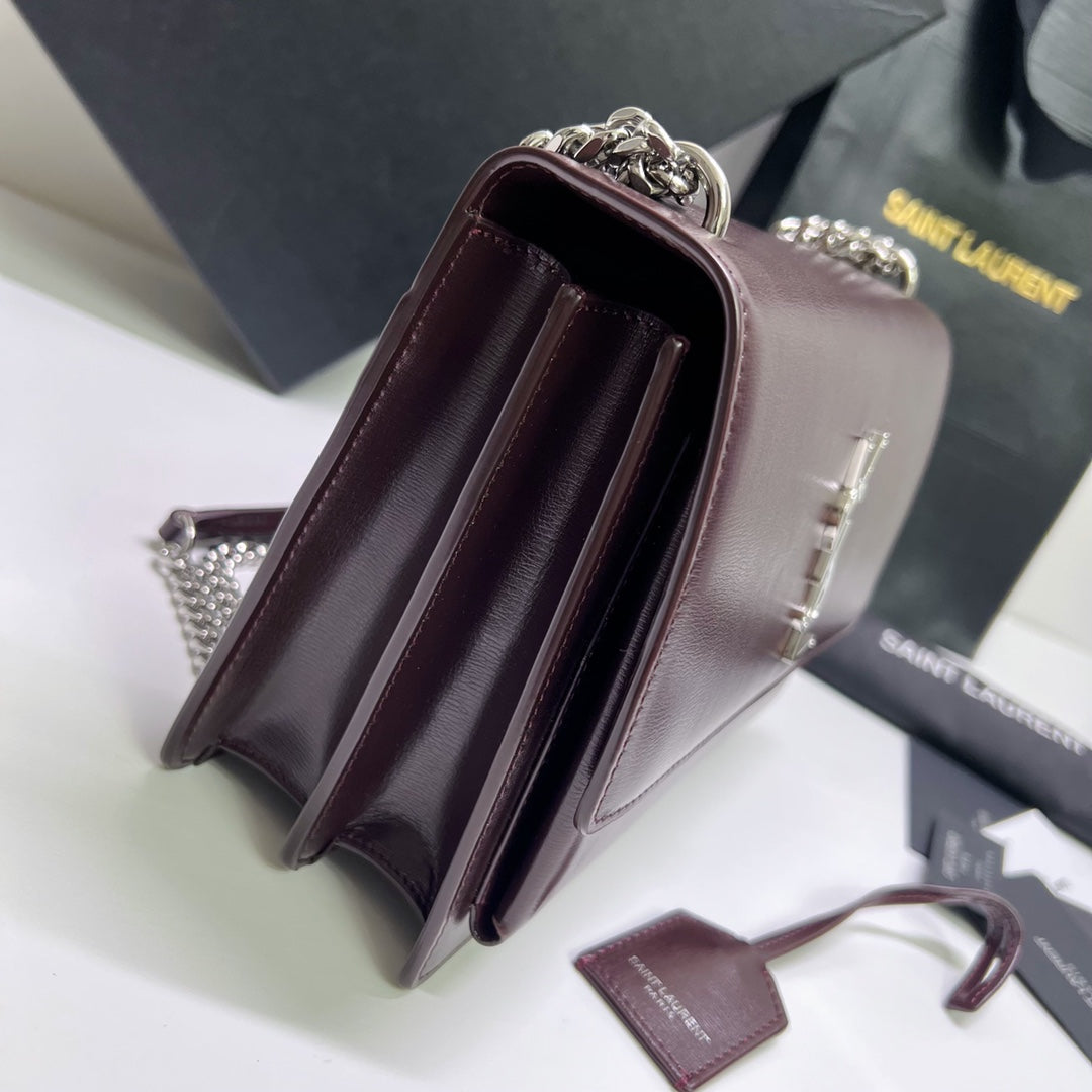 サンセット ミディアム 22インチ マルーンカーフスキン シルバーハードウェア