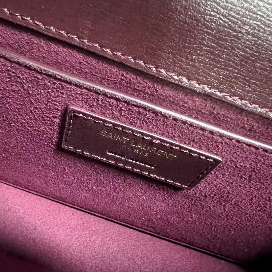 サンセット ミディアム 22インチ マルーンカーフスキン ゴールドハードウェア