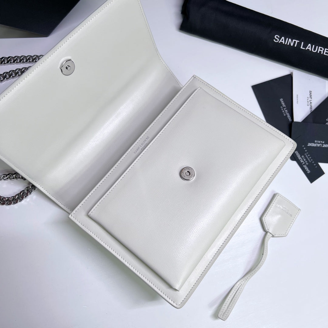 サンセット ミディアム 22インチ ホワイトカーフスキン シルバーハードウェア