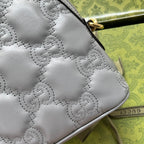 マテラッセ レザー ショルダーバッグ 23インチ グレー エンボスカーフスキン ゴールド金具