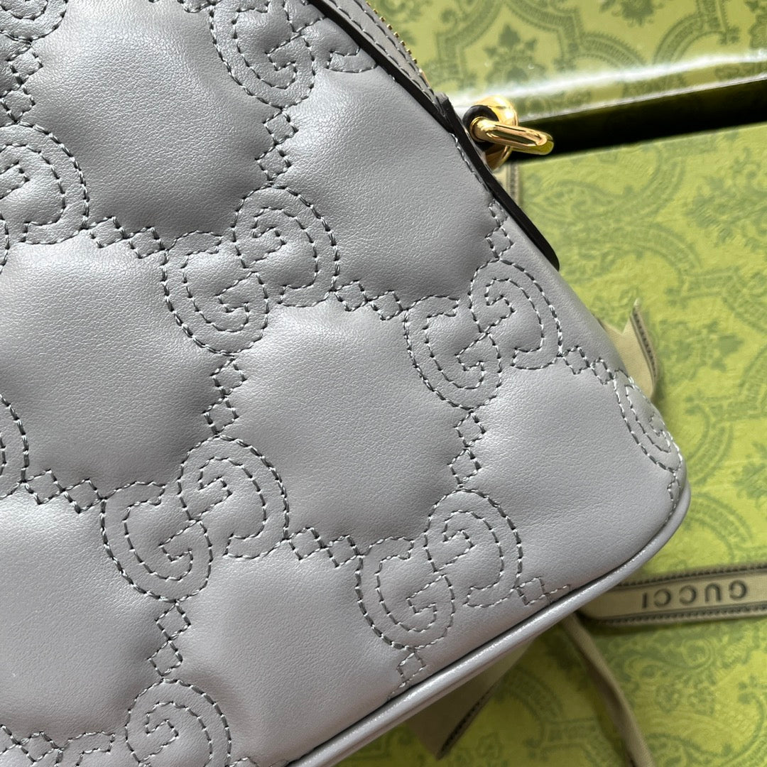 マテラッセ レザー ショルダーバッグ 23インチ グレー エンボスカーフスキン ゴールド金具