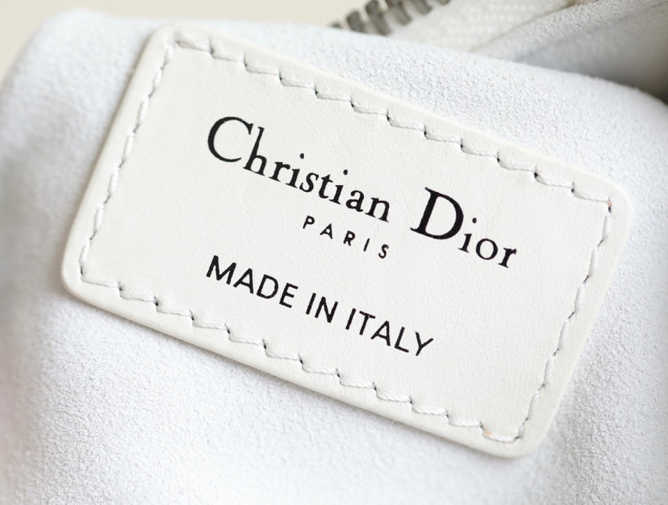 ミニ カロ バッグ 25 ホワイト ラムスキン