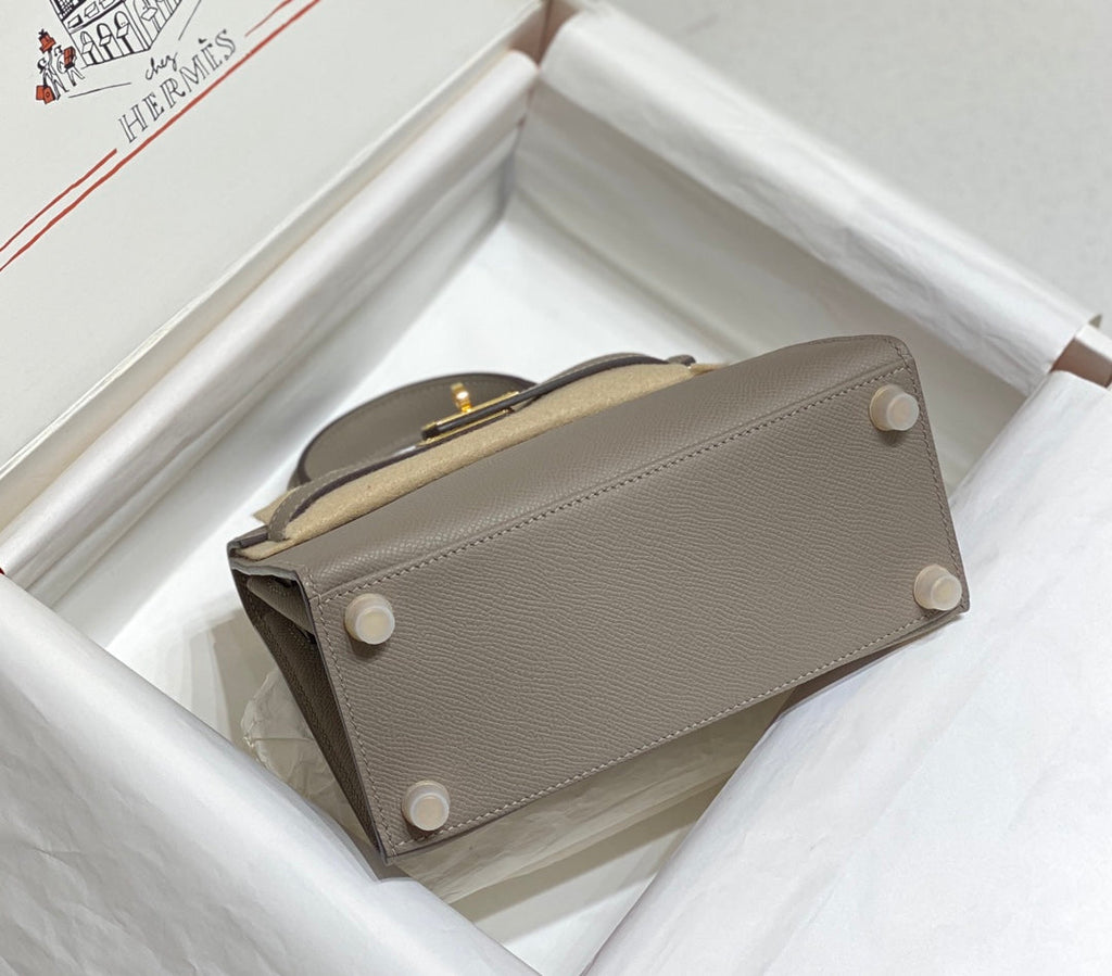 KELLY MINI 20 BAG IN LIGHT BROWN CALFSKIN WITH GOLD HARDWARE (MADE-TO-ODER)