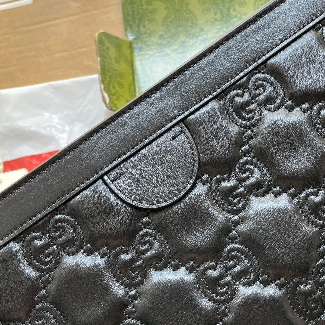 マトラッセ ショルダーバッグ 32インチ ブラック エンボスカーフスキン ゴールド金具