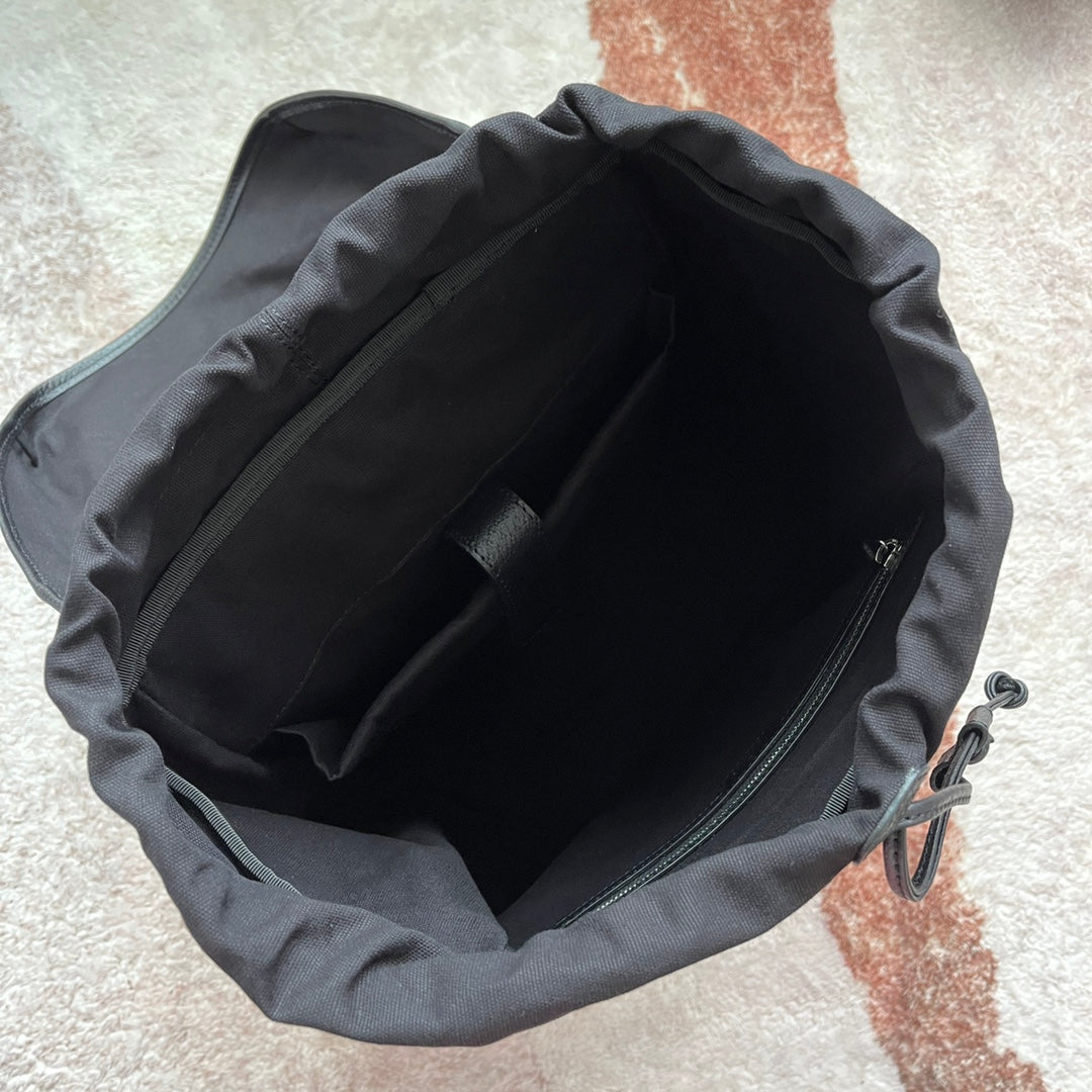 タイガープリント ミディアム バックパック 43 ブラック キャンバス＆レザートリム