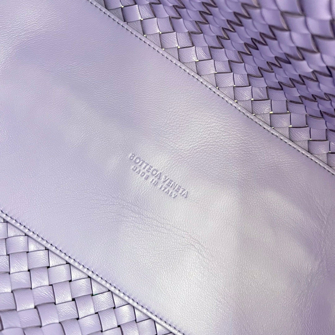 スモール カバット 32 インチ ペリウィンクル パープル ラムスキン