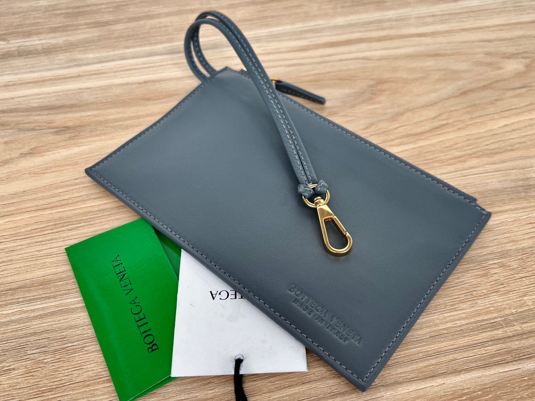 ミニ キャバット 20 オニキス ブラック ラムスキン