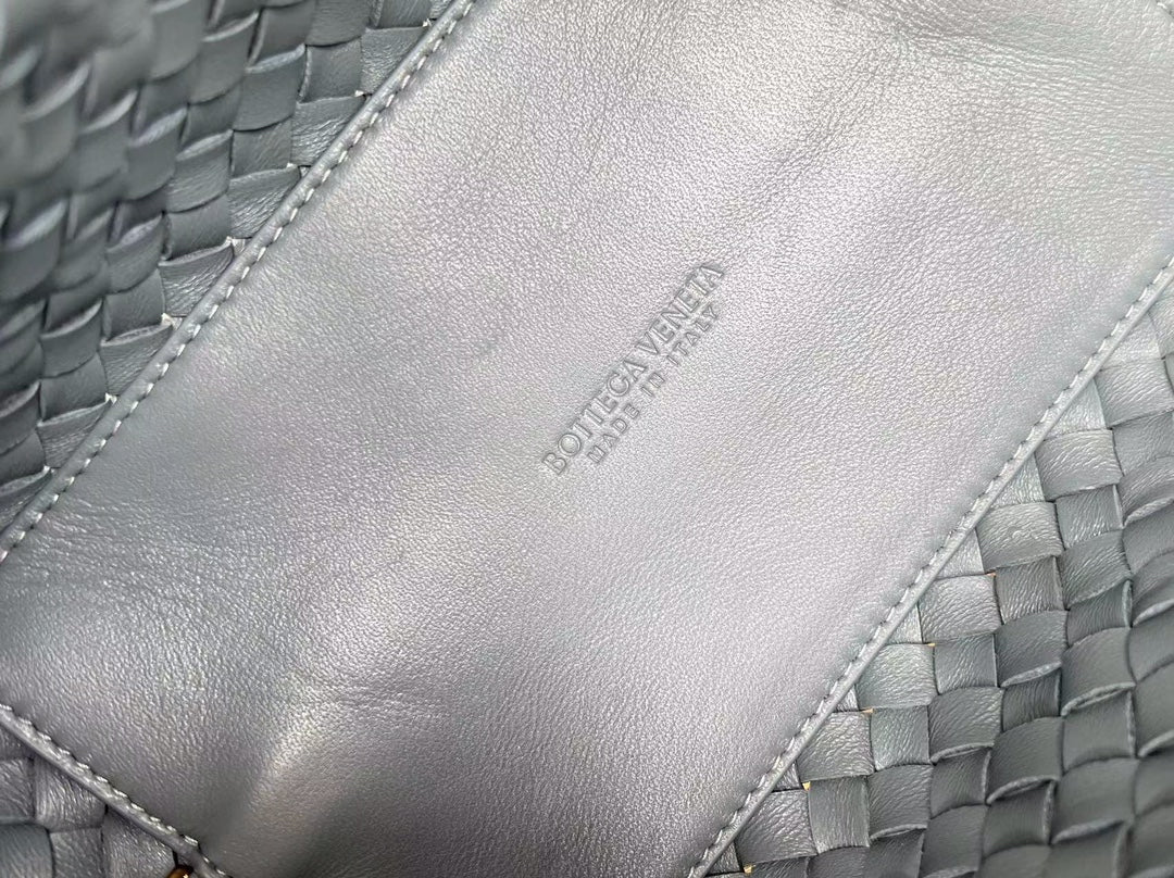 ミニ キャバット 20 オニキス ブラック ラムスキン