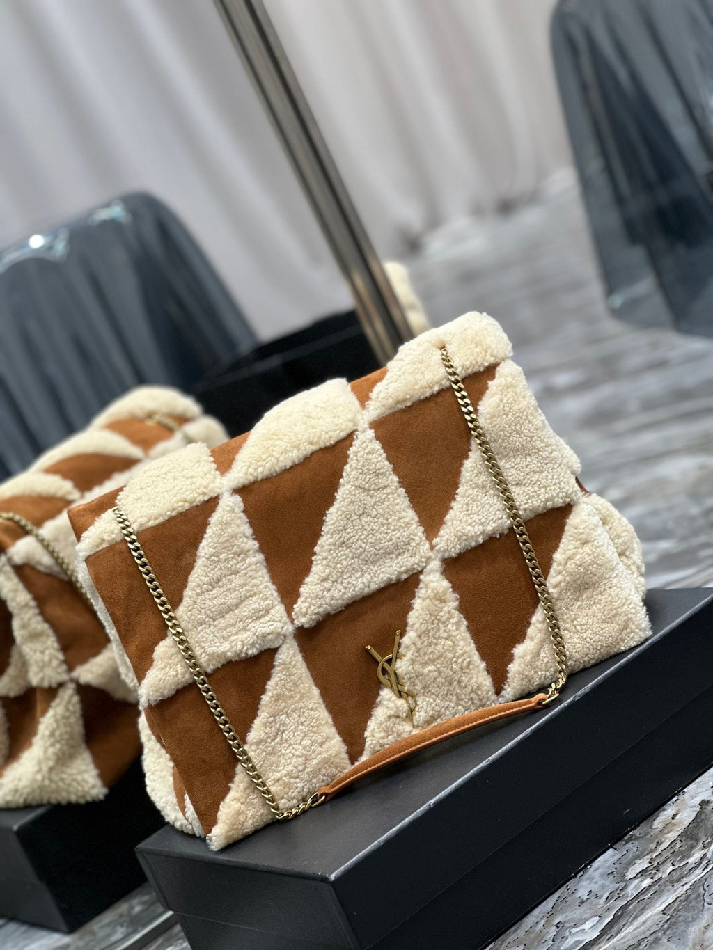 ジェイミー 4.3 ラージバッグ 38インチ ブラウンスエードミックスベージュシアリングゴールド金具