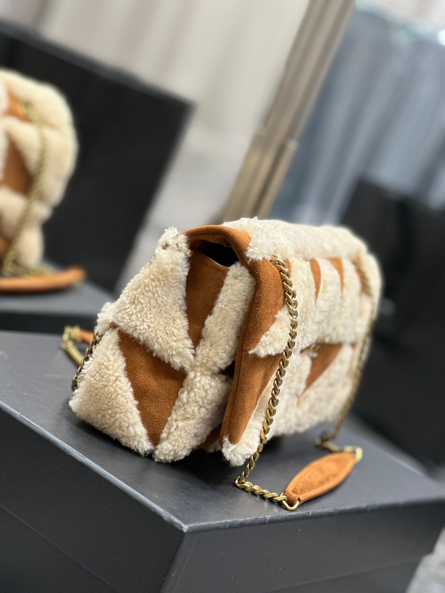 ジェイミーバッグ 25インチ ブラウンスエードミックスベージュシアリングゴールド金具