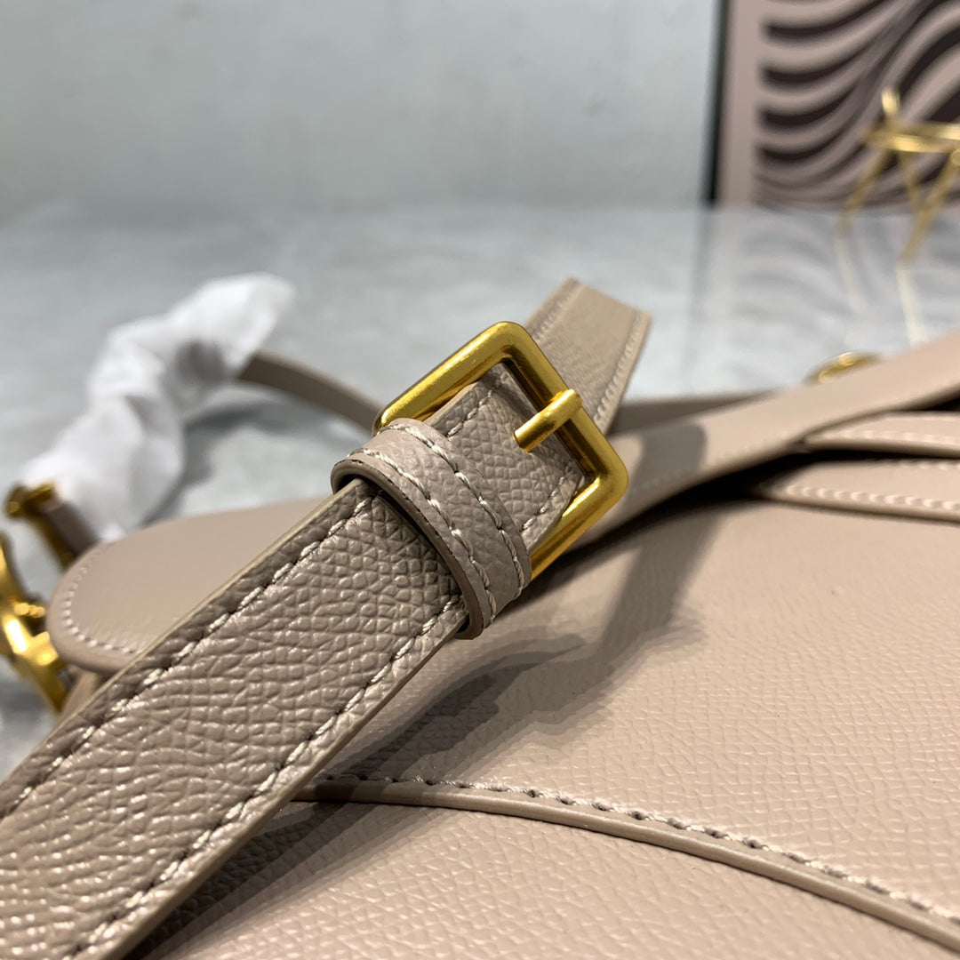 CDサドルバッグストラップ ウォームトープ グレインブラウンカーフスキン