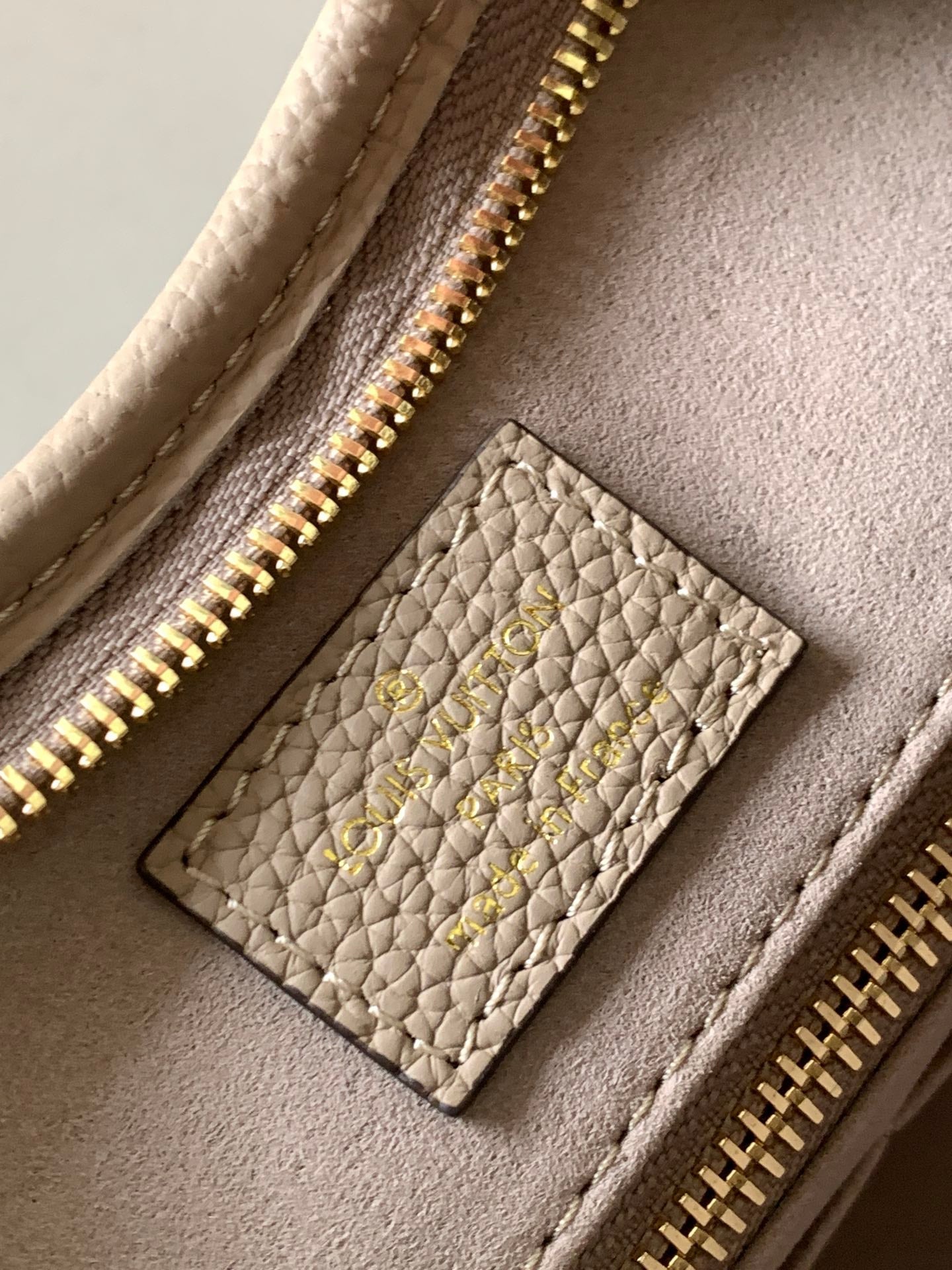 キャリーオール PM 29 ベージュ モノグラム グレインカウハイドレザー