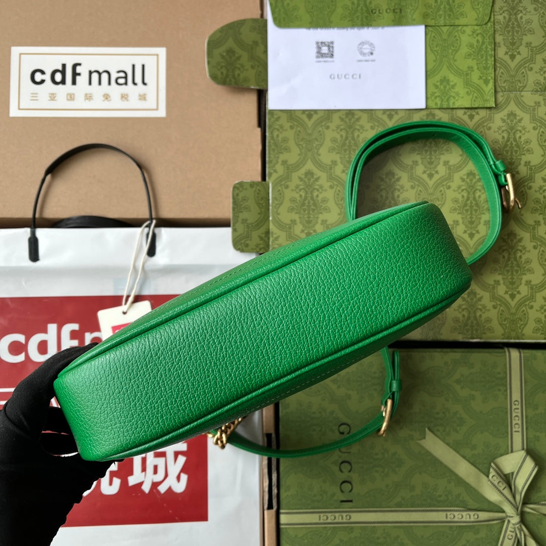 ショルダーバッグ 25インチ グリーン カーフスキン ゴールド金具