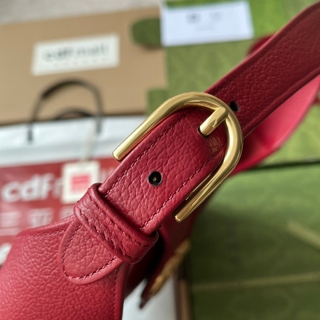 ミディアムショルダーバッグ 39インチ レッドカーフスキン ゴールド金具