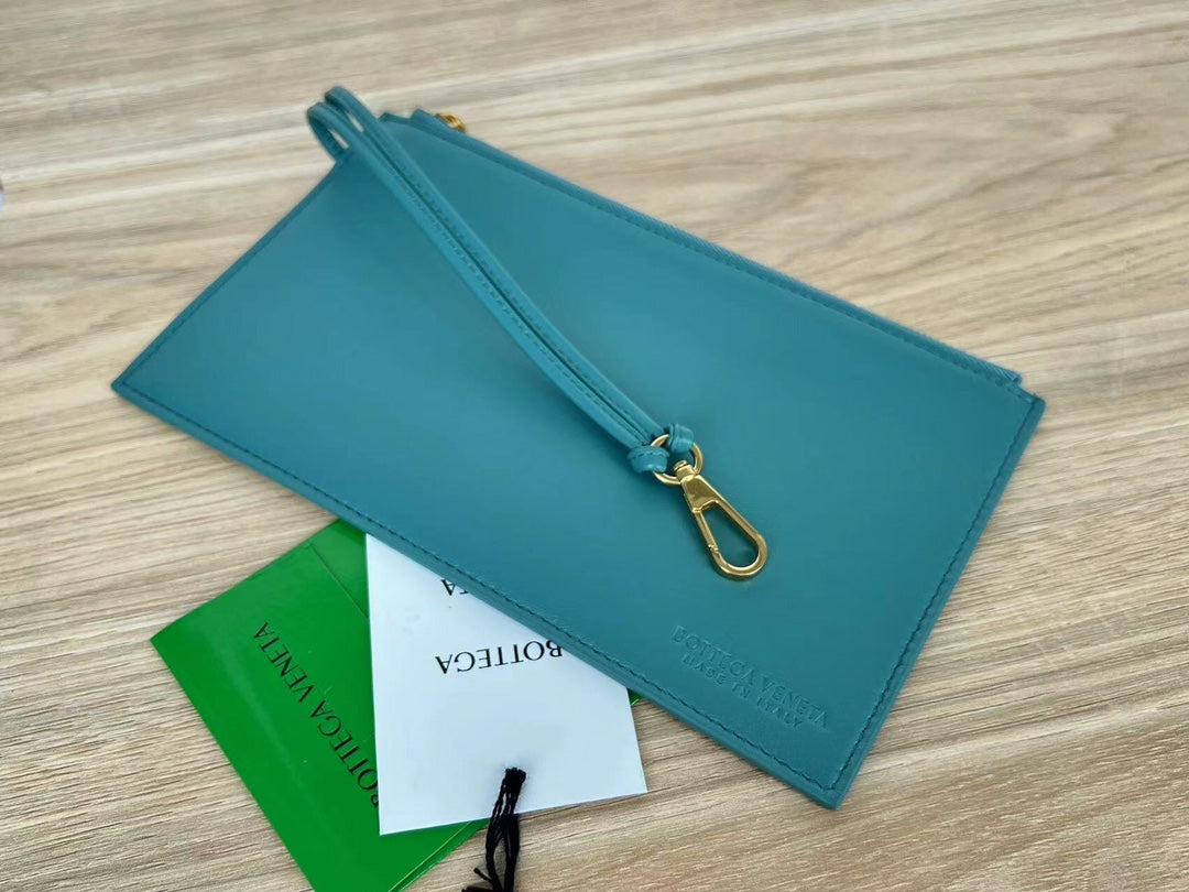 スモール カバット 32 インチ ティールブルー ラムスキン