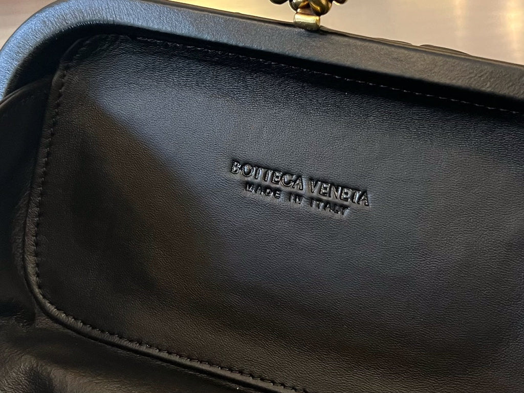 ノット19 ブラックラムスキン