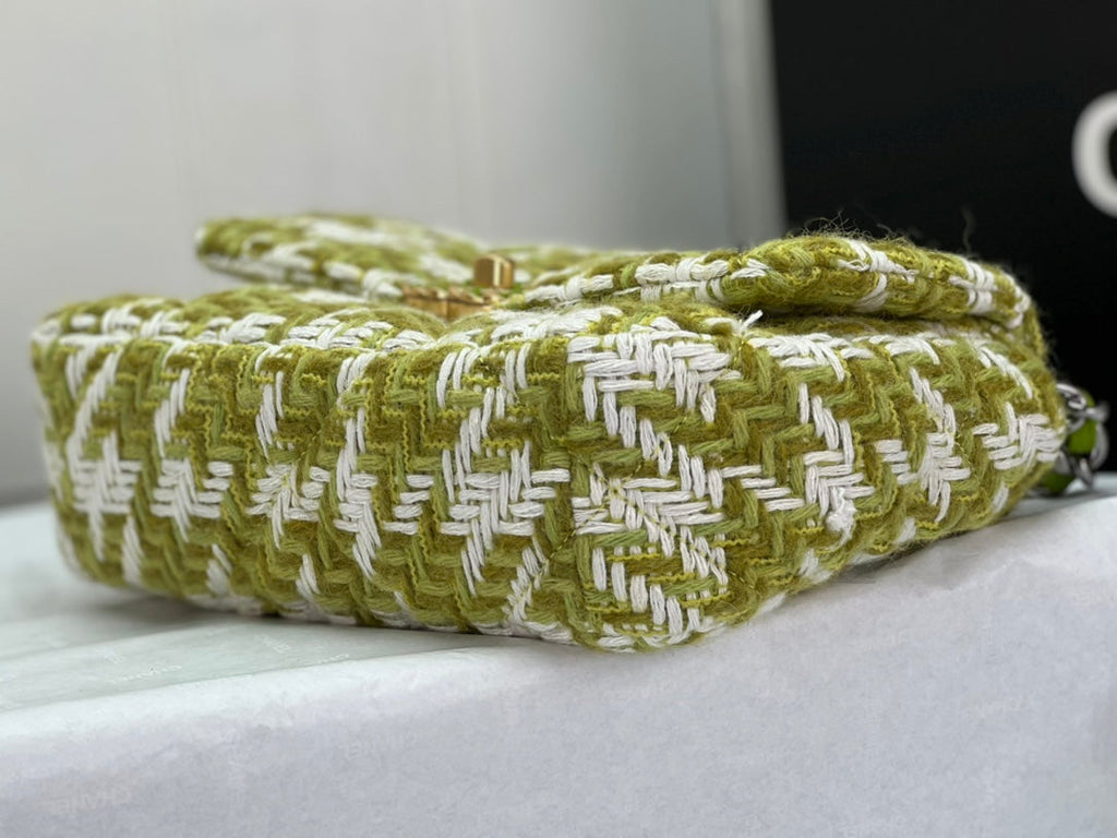 スモールフラップバッグ 26インチ ライトグリーンミックスホワイトツイード シルバー＆ゴールドチェーン