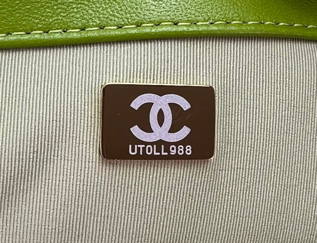 スモールフラップバッグ 26インチ ライトグリーンミックスホワイトツイード シルバー＆ゴールドチェーン