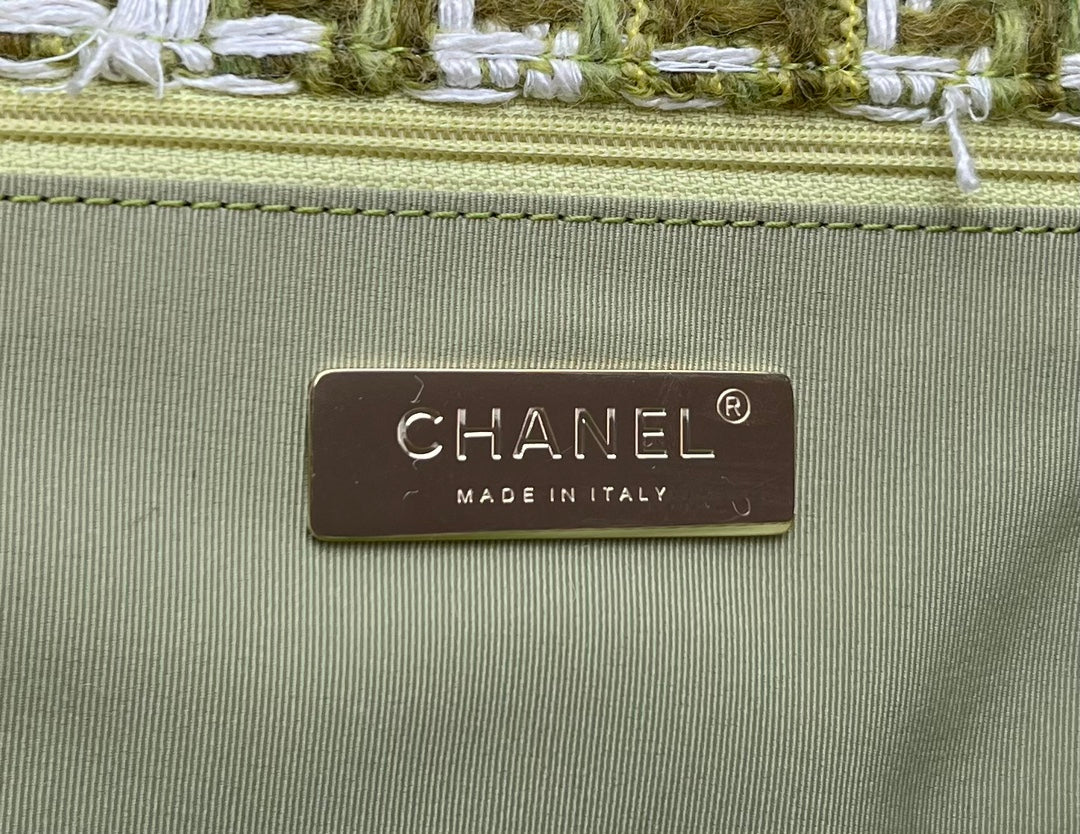 スモールフラップバッグ 26インチ ライトグリーンミックスホワイトツイード シルバー＆ゴールドチェーン