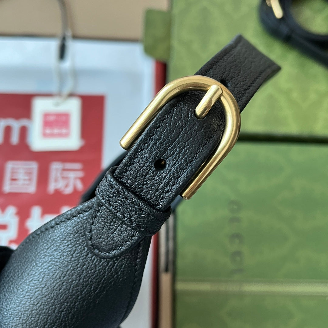 アフロディーテ スモール ショルダーバッグ 27インチ ブラック カーフスキン ゴールド金具