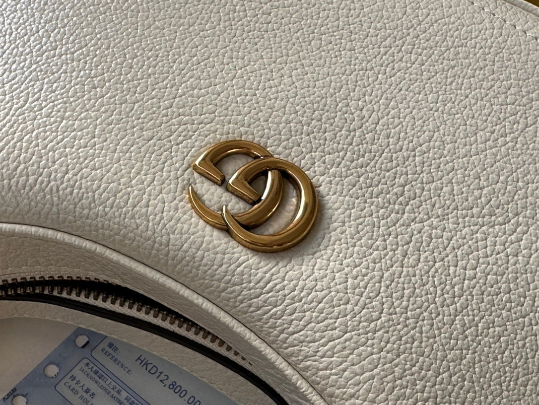 ショルダーバッグ 25インチ ホワイトラムスキン ゴールド金具