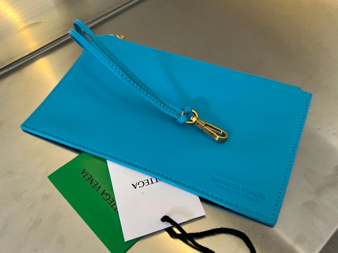 SMALL ARCO TOTE 30 IN CERULEAN BLUE LAMBSKIN