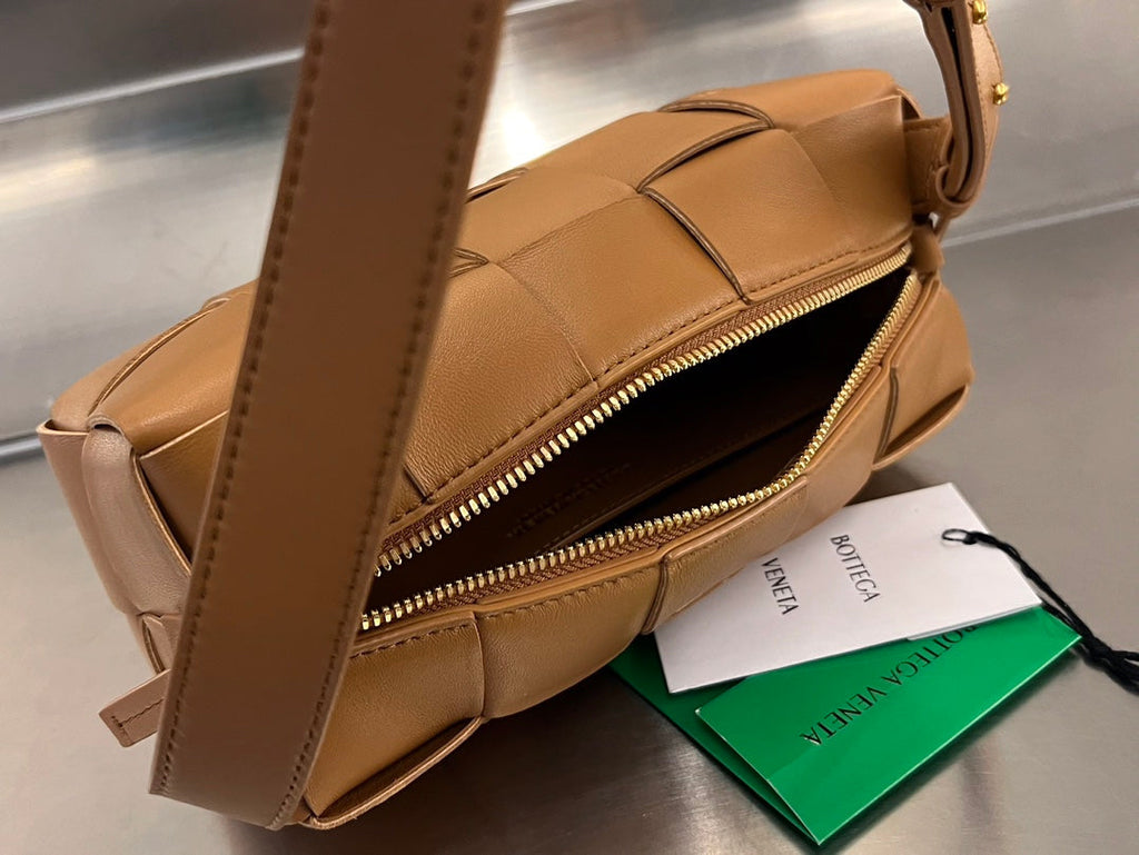 ブリックカセット28 ブロンズブラウンカーフスキン