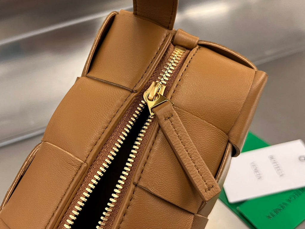 ブリックカセット28 ブロンズブラウンカーフスキン