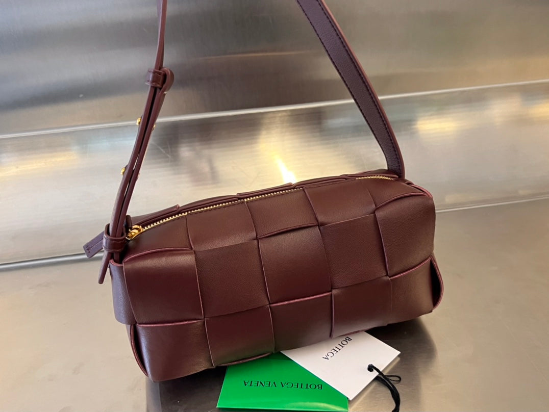 ブリックカセット28 ワインレッドカーフスキン