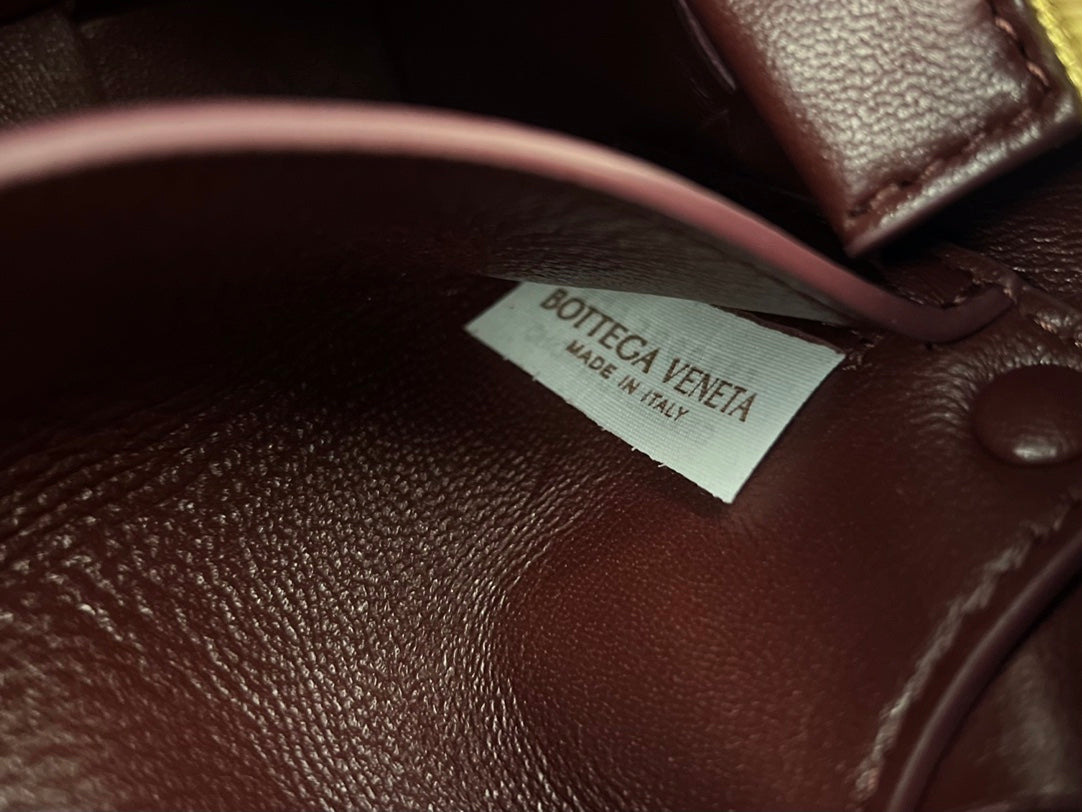 ブリックカセット28 ワインレッドカーフスキン