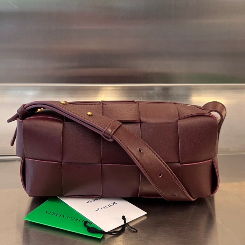 ブリックカセット28 ワインレッドカーフスキン