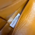 SMALL ARCO TOTE 30 IN PIZAZZ ORANGE SOFT LAMBSKIN