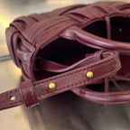 CANDY ARCO TOTE 20 IN WINE RED SOFT LAMBSKIN