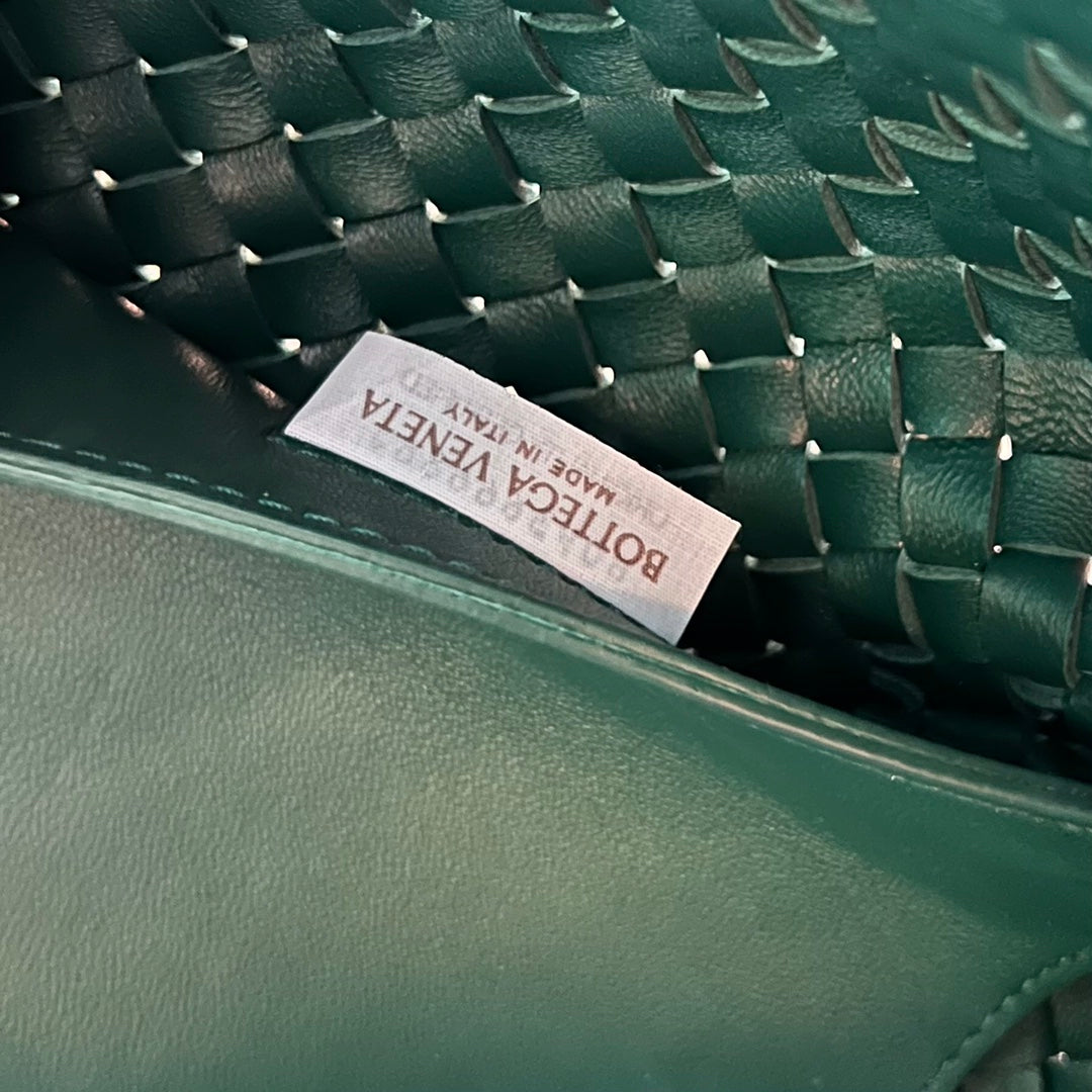 ラージ キャバット 51 KAITOKE グリーン ラムスキン